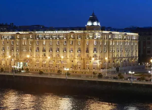 Dónde alojarse en Donostia / San Sebastián: zonas, tipos y recomendaciones para todos los gustos