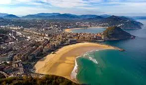 Playas de Donostia / San Sebastián: cuál elegir según tu estilo de viaje