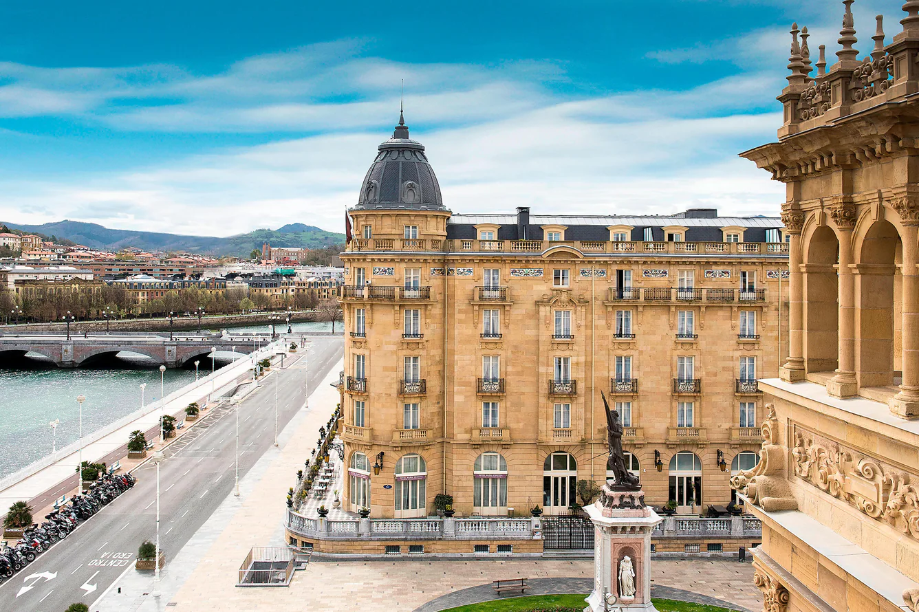 5 hoteles icónicos de Donostia / San Sebastián que no puedes dejar de conocer